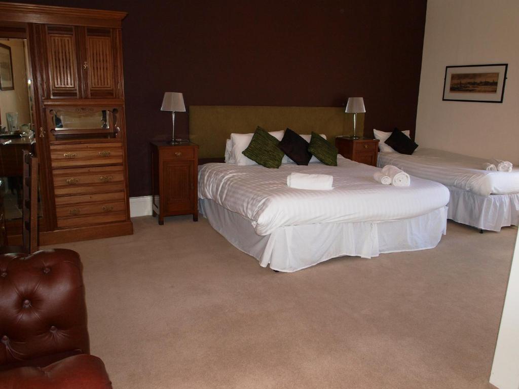 Swan At Forton Newport  Room photo